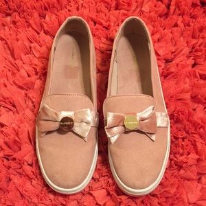 Women’s loafers